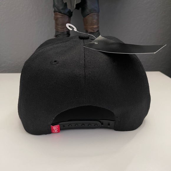 RIOT SOCIETY: X Rose Adjustable Snapback Hat - Black - Picture 6 of 8